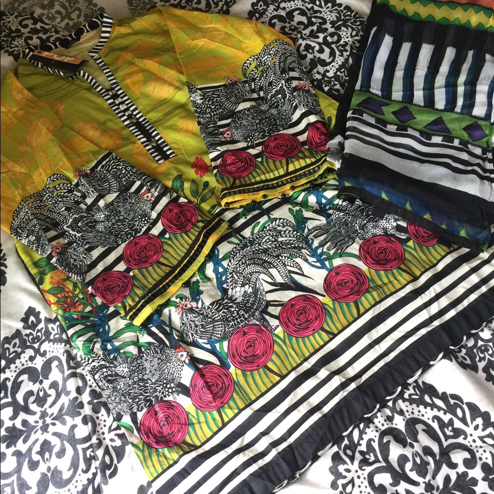 Brand new Sapphire Kurta and Dupatta L size